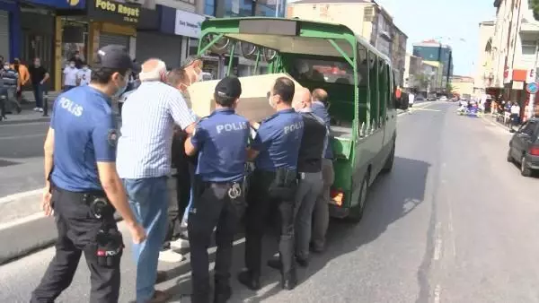 Son dakika haberleri: PENDİK'DE YOLUN KARŞINA GEÇERKEN MOTOSİKLETİN ÇARPTIĞI KADIN ÖLDÜ Son dakika haberleri: PENDİK'DE YOLUN KARŞINA GEÇERKEN MOTOSİKLETİN ÇARPTIĞI KADIN ÖLDÜ