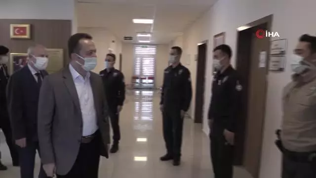 Vali Şentürk, SakaryaBilecik karayolundaki uygulama noktalarına ziyaret Vali Şentürk, SakaryaBilecik karayolundaki uygulama noktalarına ziyaret