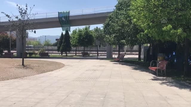 sokaklarda bayram sessizligi suruyor 4 14133538 o