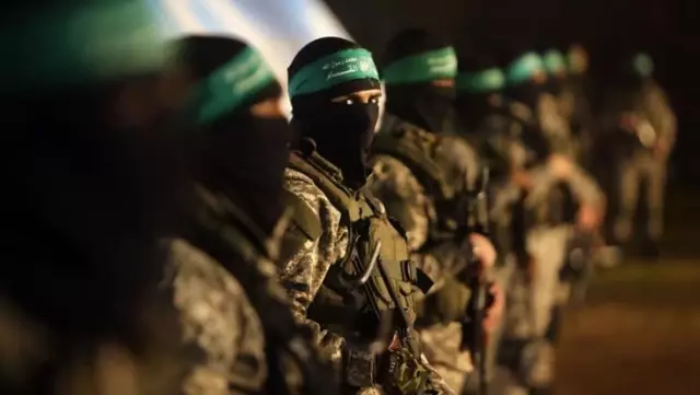 Son Dakika! Hamas'tan İsrail'in medya binası saldırısıyla ilgili çok sert açıklama: Deprem etkisi yaratacak hamlemizi beklesinler Son Dakika! Hamas'tan İsrail'in medya binası saldırısıyla ilgili çok sert açıklama: Deprem etkisi yaratacak hamlemizi beklesinler