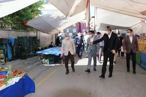 SULTANBEYLİ'DE SEMT PAZARLARINDA DENETİM YAPILDI SULTANBEYLİ'DE SEMT PAZARLARINDA DENETİM YAPILDI