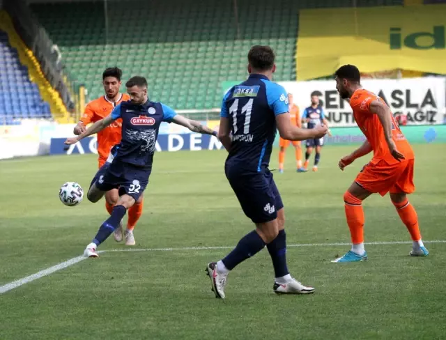 Süper Lig: Çaykur Rizespor: 0 - Medipol Başakşehir: 2 (Maç sonucu) Süper Lig: Çaykur Rizespor: 0 - Medipol Başakşehir: 2 (Maç sonucu)