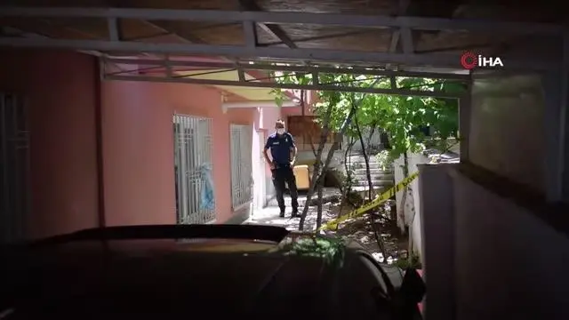 Terastan düşen kadın ağır yaralandı Terastan düşen kadın ağır yaralandı