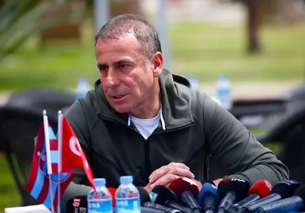 Trabzonspor Teknik Direktörü Abdullah Avcı, sezonu değerlendirdi Açıklaması Trabzonspor Teknik Direktörü Abdullah Avcı, sezonu değerlendirdi Açıklaması