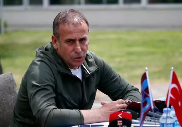 Trabzonspor Teknik Direktörü Abdullah Avcı, sezonu değerlendirdi Açıklaması Trabzonspor Teknik Direktörü Abdullah Avcı, sezonu değerlendirdi Açıklaması