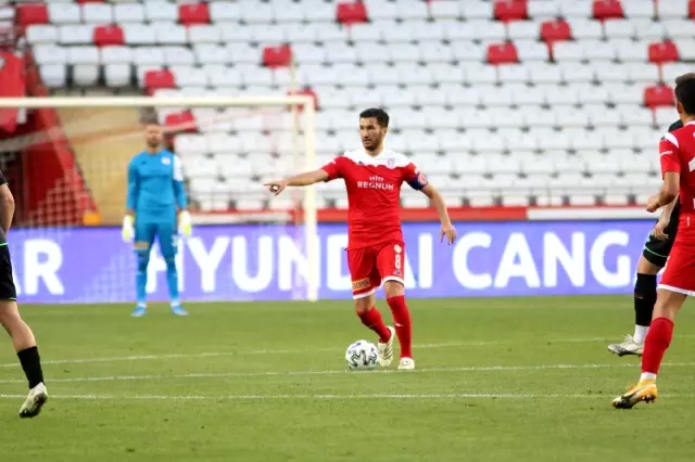 Antalyaspor ligi 16. bitirdi Antalyaspor ligi 16. bitirdi