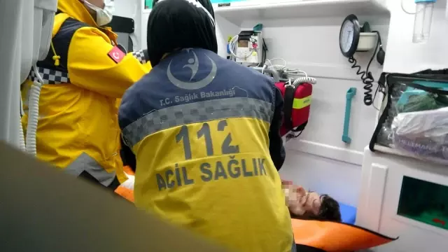 Askerden yeni gelen genç evinin önünde tüfekle öldürüldü Askerden yeni gelen genç evinin önünde tüfekle öldürüldü