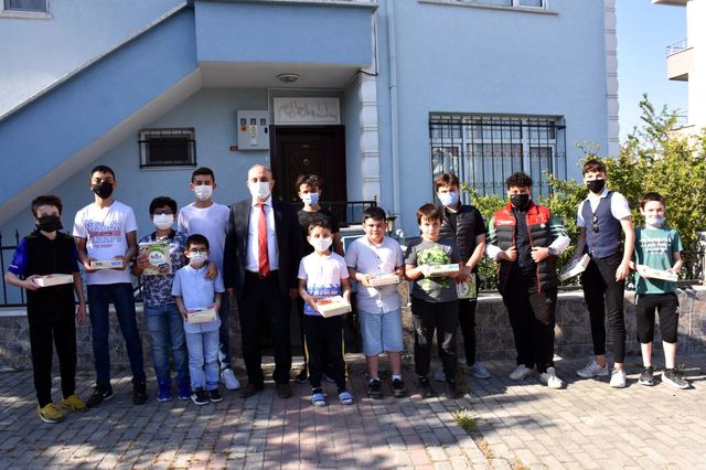 baskan kilic gonul kapilarini acan 4 14135451 o