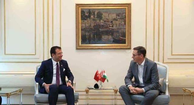 Ekrem İmamoğlu'na benzetilen Budapeşte Belediye Başkanı Gergely Karacsony, Başbakan adayı oldu Ekrem İmamoğlu'na benzetilen Budapeşte Belediye Başkanı Gergely Karacsony, Başbakan adayı oldu