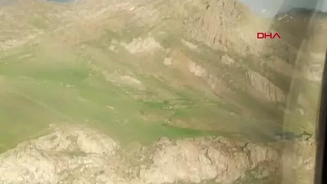 EREK DAĞI'NDAN 'UÇKUN' TOPLARKEN YÜKSEKTEN DÜŞEN ALİCAN, AMBULANS HELİKOPTERLE HASTANEYE ULAŞTIRILDI EREK DAĞI'NDAN 'UÇKUN' TOPLARKEN YÜKSEKTEN DÜŞEN ALİCAN, AMBULANS HELİKOPTERLE HASTANEYE ULAŞTIRILDI