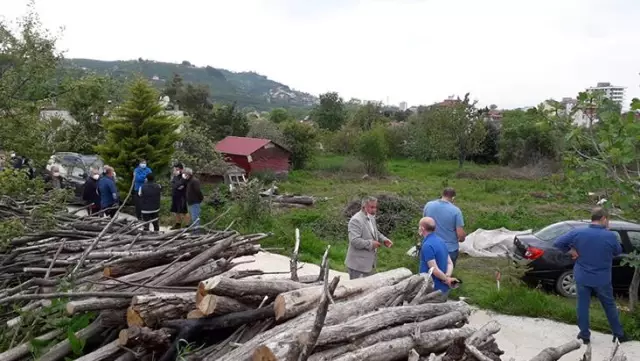 Giresun'da baltalı dehşet: Annesini öldürdü, kardeşini ve 2 polisi yaraladı Giresun'da baltalı dehşet: Annesini öldürdü, kardeşini ve 2 polisi yaraladı