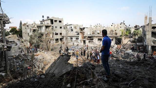 İsrail'in Gazze'ye düzenlediği saldırılarda hayatını kaybedenlerin sayısı 188'e yükseldi İsrail'in Gazze'ye düzenlediği saldırılarda hayatını kaybedenlerin sayısı 188'e yükseldi