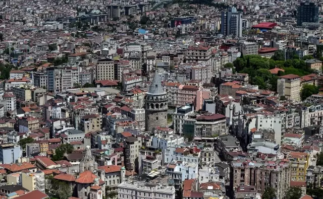 İstanbul'un tarihi ve turistik yerleri havadan görüntülendi İstanbul'un tarihi ve turistik yerleri havadan görüntülendi