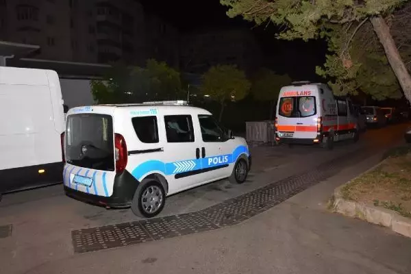 Son Dakika | İstasyonda çalışırken rahatsızlanan temizlik görevlisi hayatını kaybetti Son Dakika | İstasyonda çalışırken rahatsızlanan temizlik görevlisi hayatını kaybetti