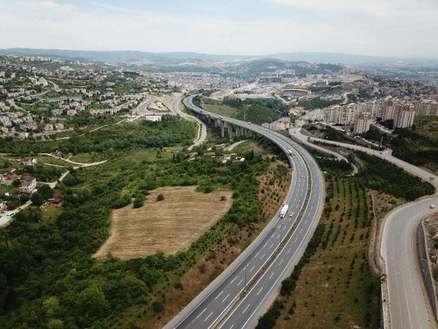 kocaeli de tem otoyolu bos kaldi 3 14135289 o