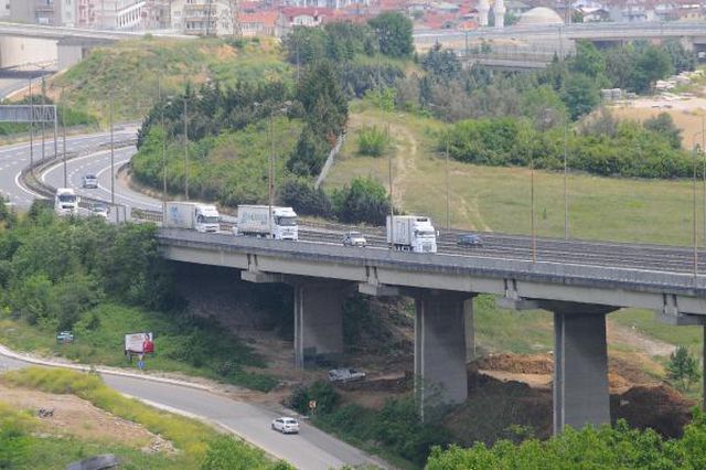 kocaeli de tem otoyolu bos kaldi 7 14135289 o