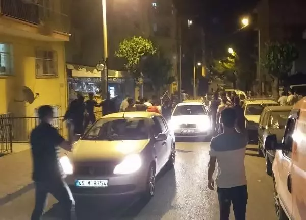 SPOR Manisa'da davullu şampiyonluk kutlaması SPOR Manisa'da davullu şampiyonluk kutlaması