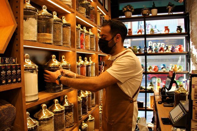 musterilerinin tavsiyesiyle kullandigi karisi 3 14134995 o