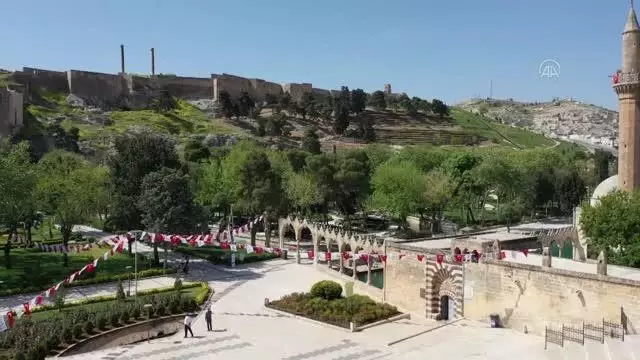 ŞANLIURFA - 'Peygamberler şehri' Şanlıurfa, bayram sonrası turizmden umutlu ŞANLIURFA - 'Peygamberler şehri' Şanlıurfa, bayram sonrası turizmden umutlu
