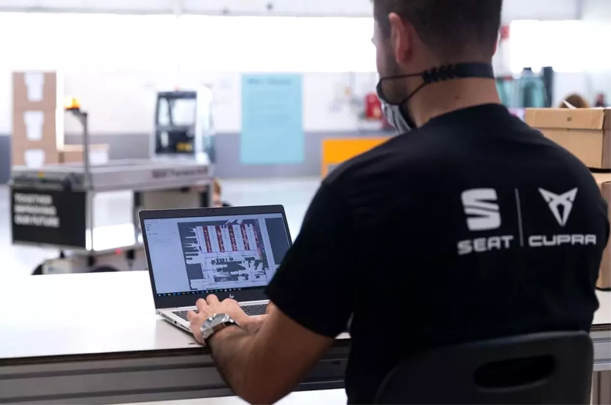 Seat'ın Martorell fabrikası akıllı robotlara emanet