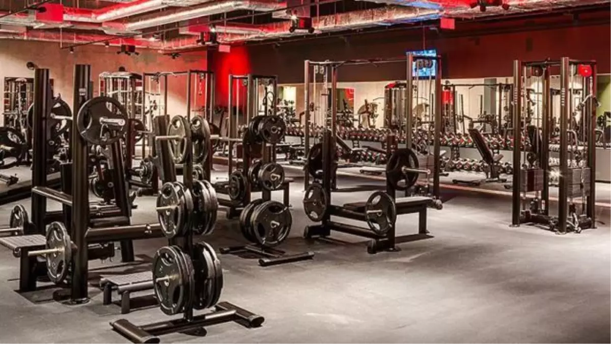 Spor salonları açık mı? Kademeli normalleşmede spor salonları (fitness salonları) açılacak mı? Spor salonları ne zaman açılıyor?