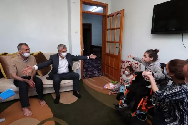- Tahmazoğlu engelli vatandaşları yalnız bırakmadı - Tahmazoğlu engelli vatandaşları yalnız bırakmadı
