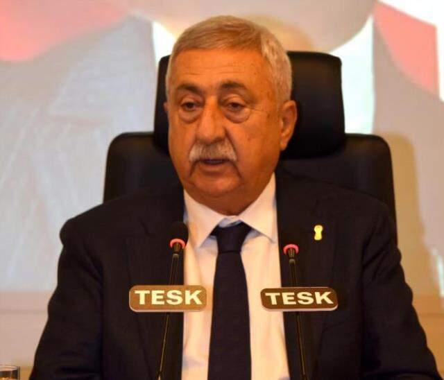 TESK Genel Başkanı Palandöken: 'Karşılıksız hibe desteği ve tüm borçların faizsiz ertelenmesi kaçınılmaz oldu' TESK Genel Başkanı Palandöken: 'Karşılıksız hibe desteği ve tüm borçların faizsiz ertelenmesi kaçınılmaz oldu'