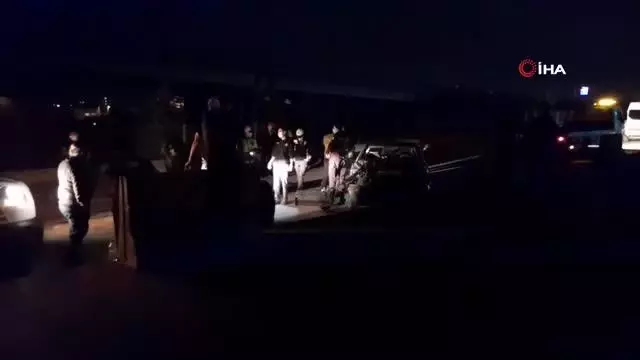 Yaşlı adam takla atan aracında can verdi Yaşlı adam takla atan aracında can verdi
