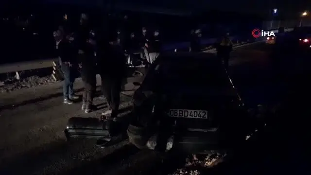 Yaşlı adam takla atan aracında can verdi Yaşlı adam takla atan aracında can verdi