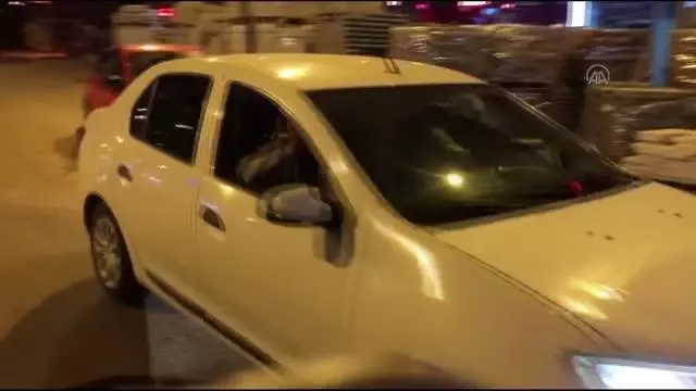 ZONGULDAK - Beşiktaşlı taraftarların şampiyonluk sevinci ZONGULDAK - Beşiktaşlı taraftarların şampiyonluk sevinci