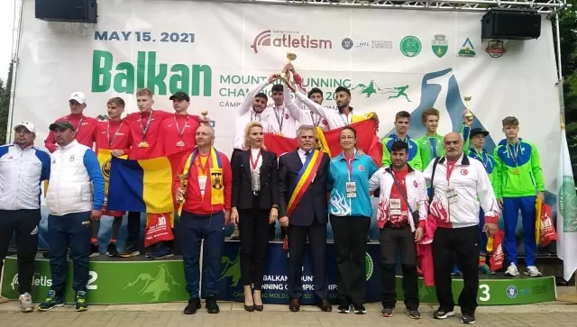 AİÇÜ Rektörü Prof. Dr. Karabulut, balkan şampiyonu sporcuyu kutladı AİÇÜ Rektörü Prof. Dr. Karabulut, balkan şampiyonu sporcuyu kutladı