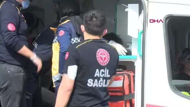 Son dakika: ARNAVUTKÖY'DE OTOMOBİLİN AKARYAKIT İSTASYONUNA GİRDİĞİ KAZA ANLARI KAMERADA Son dakika: ARNAVUTKÖY'DE OTOMOBİLİN AKARYAKIT İSTASYONUNA GİRDİĞİ KAZA ANLARI KAMERADA
