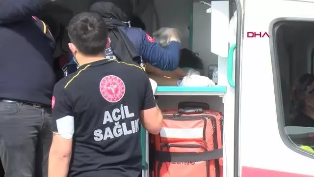 Son dakika: ARNAVUTKÖY'DE OTOMOBİLİN AKARYAKIT İSTASYONUNA GİRDİĞİ KAZA ANLARI KAMERADA Son dakika: ARNAVUTKÖY'DE OTOMOBİLİN AKARYAKIT İSTASYONUNA GİRDİĞİ KAZA ANLARI KAMERADA