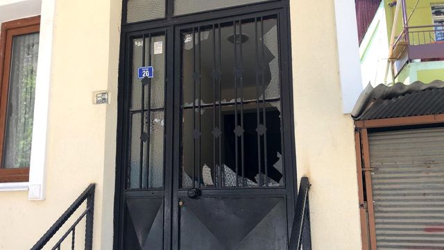 damadi ile birlikte evini basan dunurunu bica 4 14137279 o