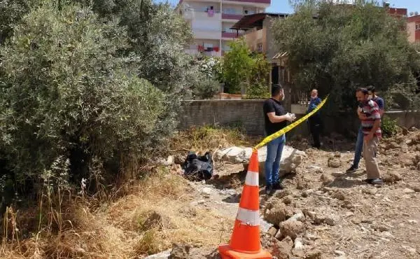 73 yaşındaki kadının cansız bedeni inşaat alanında bulundu 73 yaşındaki kadının cansız bedeni inşaat alanında bulundu