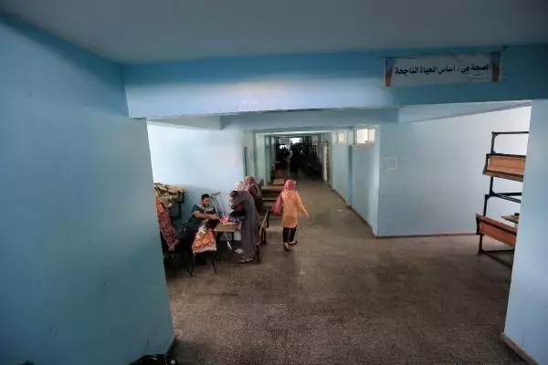 İsrail saldırısında anne ve babasını kaybeden Filistinli Attar kardeşler dünyaya seslendi: Biz çocuğuz İsrail saldırısında anne ve babasını kaybeden Filistinli Attar kardeşler dünyaya seslendi: Biz çocuğuz