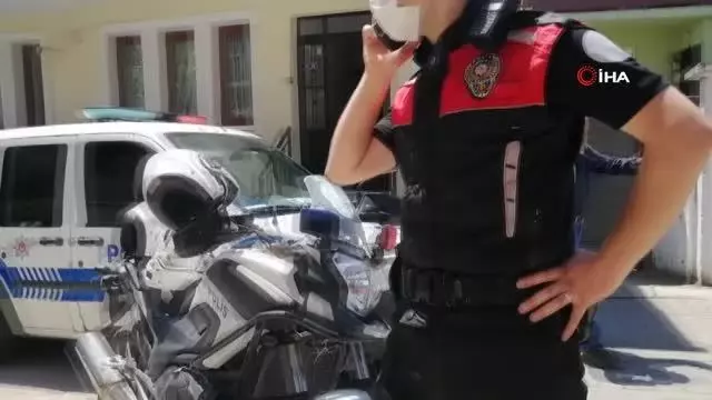 Damadıyla birlikte evini basan dünürünü göğsünden bıçakladı Damadıyla birlikte evini basan dünürünü göğsünden bıçakladı