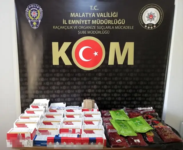 Malatya'da çok sayıda cinsel uyarıcı ürün ele geçirildi Malatya'da çok sayıda cinsel uyarıcı ürün ele geçirildi