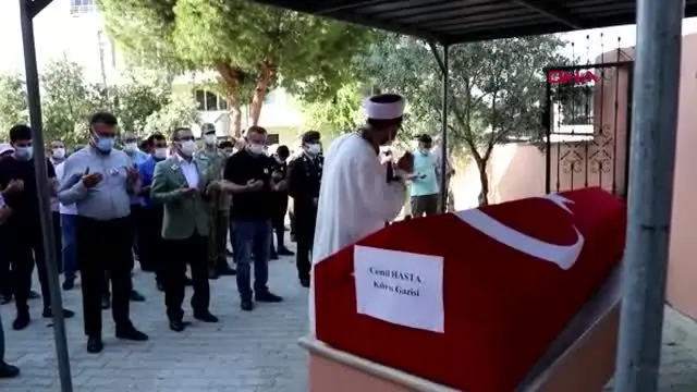 MANİSA'DA KIBRIS GAZİSİ TOPRAĞA VERİLDİ MANİSA'DA KIBRIS GAZİSİ TOPRAĞA VERİLDİ