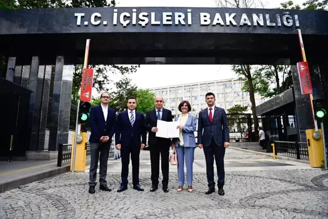 Memleket Partisi'nin kuruluş dilekçesi İçişleri Bakanlığı'na verildi Memleket Partisi'nin kuruluş dilekçesi İçişleri Bakanlığı'na verildi