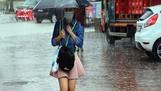 Meteoroloji'den 36 il için uyarı! Şemsiyeleri hazırlayın kuvvetli yağmur geliyor Meteoroloji'den 36 il için uyarı! Şemsiyeleri hazırlayın kuvvetli yağmur geliyor
