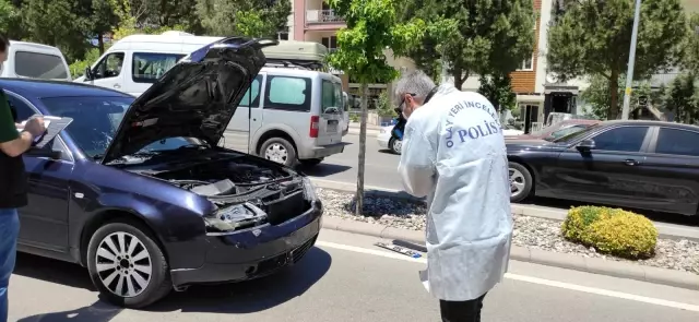 Otomobilin çarpmasıyla 40 metre öteye fırlayan genç kız kurtarılamadı Otomobilin çarpmasıyla 40 metre öteye fırlayan genç kız kurtarılamadı