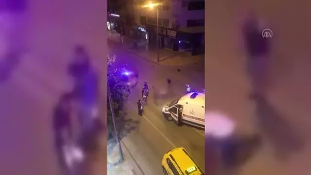 Otomobille çarpışan motosikletli kurye ağır yaralandı Otomobille çarpışan motosikletli kurye ağır yaralandı