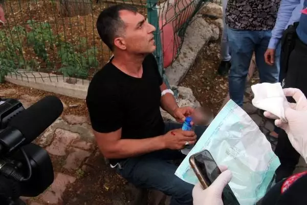 TAKSİNİN 2 KİŞİYE ÇARPIP NEHRE UÇTUĞU KAZA KAMERADA TAKSİNİN 2 KİŞİYE ÇARPIP NEHRE UÇTUĞU KAZA KAMERADA