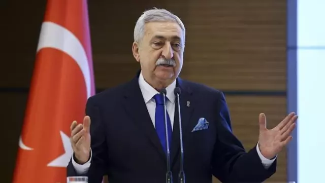 TESK Başkanı Palandöken, Erdoğan'dan esnaf borçlarının faizsiz ertelenmesini isteyecek TESK Başkanı Palandöken, Erdoğan'dan esnaf borçlarının faizsiz ertelenmesini isteyecek