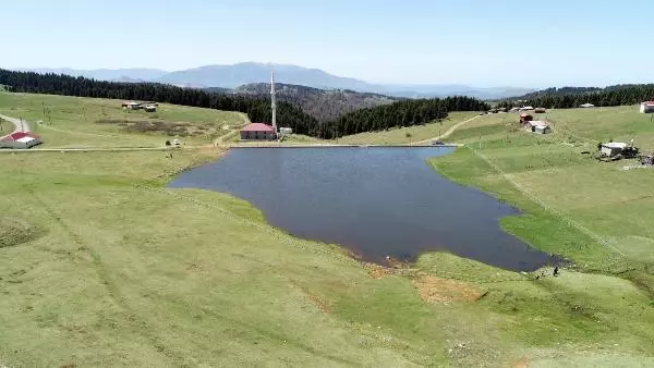 TRABZON'DA 8 YAPAY UZUNGÖL'ÜN İLKİ TAMAMLANDI TRABZON'DA 8 YAPAY UZUNGÖL'ÜN İLKİ TAMAMLANDI