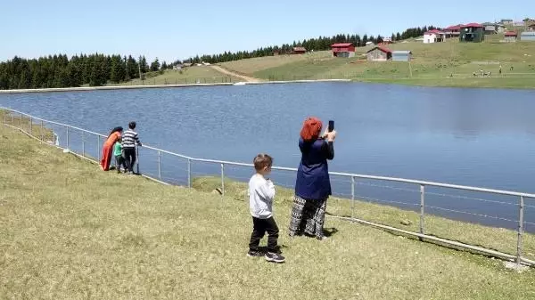 TRABZON'DA 8 YAPAY UZUNGÖL'ÜN İLKİ TAMAMLANDI TRABZON'DA 8 YAPAY UZUNGÖL'ÜN İLKİ TAMAMLANDI