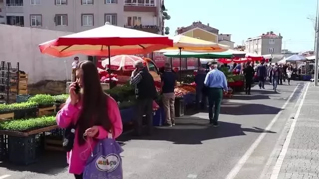 Trakya'da kademeli normalleşme kapsamında semt pazarları faaliyete geçti Trakya'da kademeli normalleşme kapsamında semt pazarları faaliyete geçti