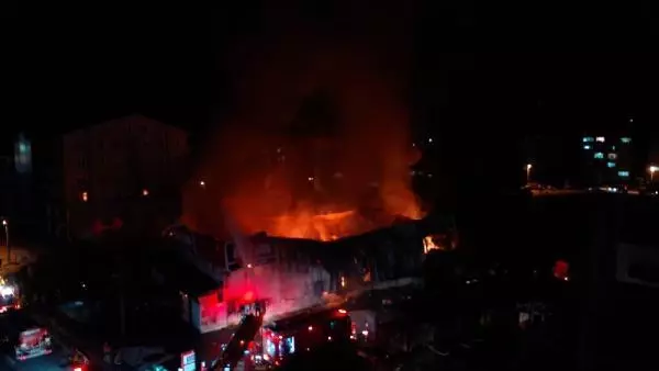 Zonguldak'ta market yandı Zonguldak'ta market yandı