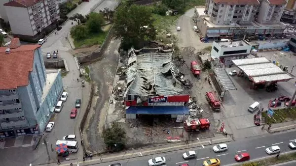 ZONGULDAK'TA YANAN MARKET HAVADAN GÖRÜNTÜLENDİ ZONGULDAK'TA YANAN MARKET HAVADAN GÖRÜNTÜLENDİ